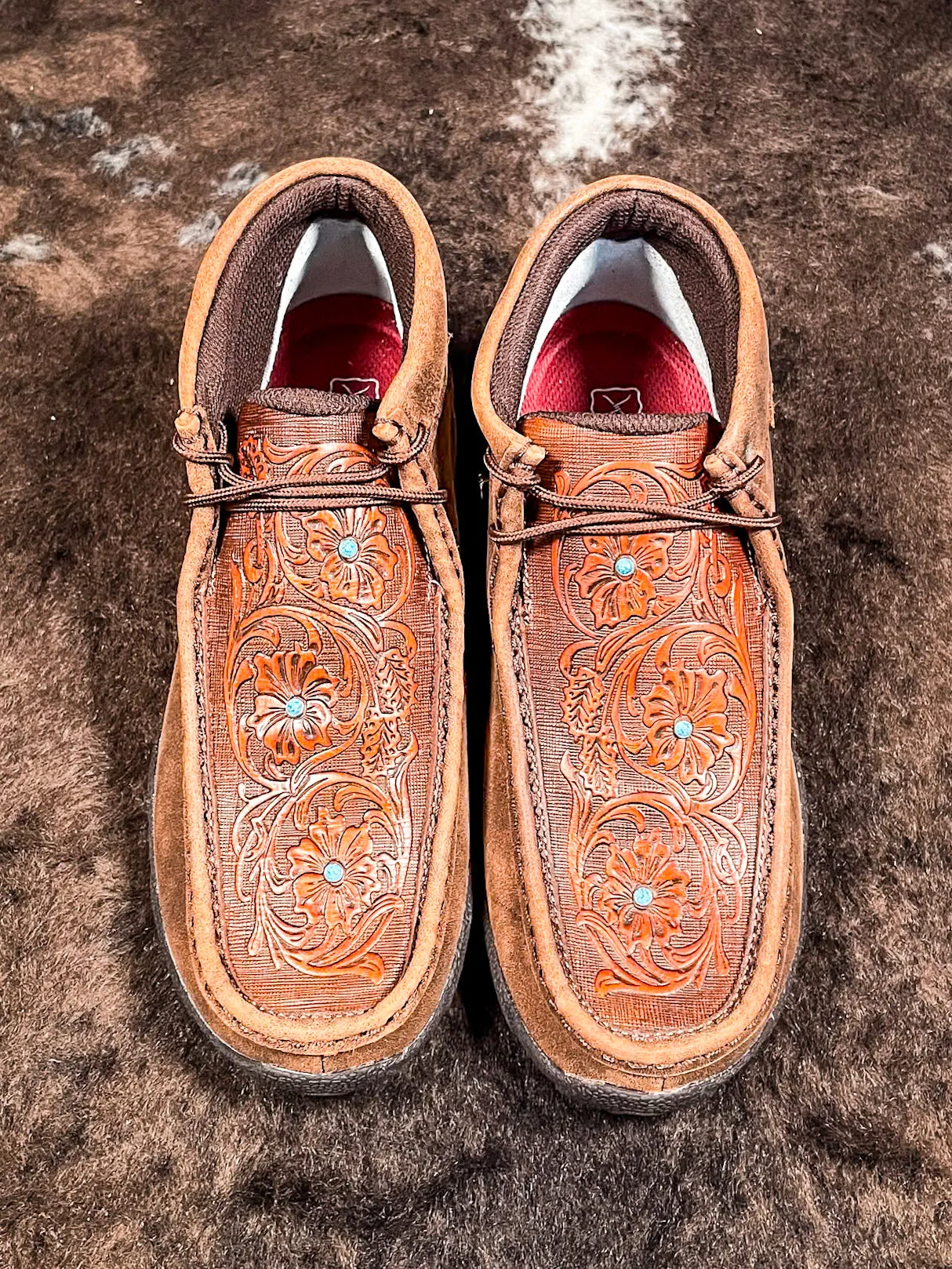 Bronya Twisted X Chukka Driving Moc - Brown & Tooled Flower