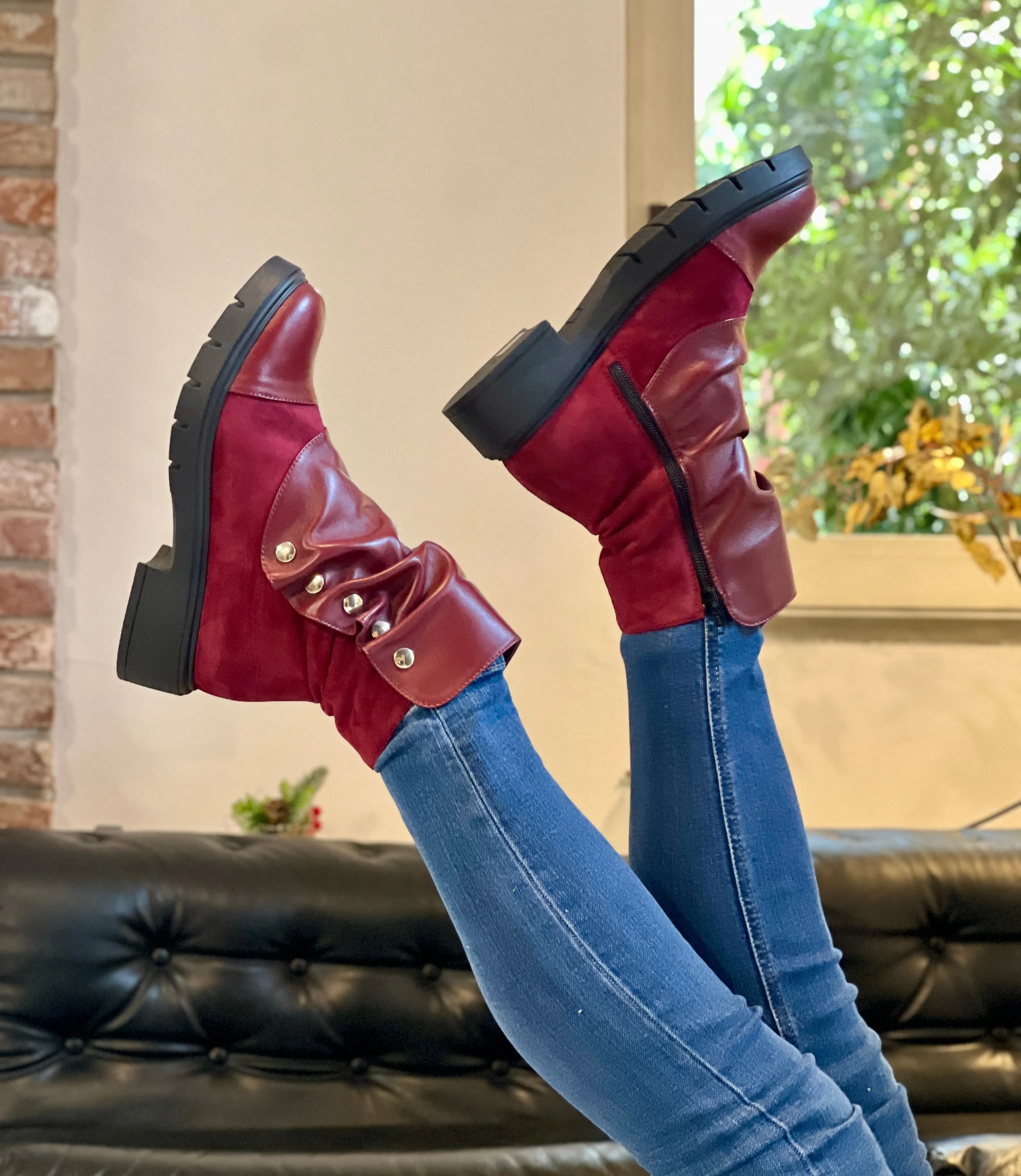 Cactus Bord biker sportivo in pelle e camoscio rosso artigianale marchigiano